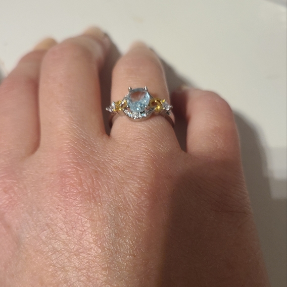 Blue Zircon silver plated Fashion Oval Sky Blue ring size 6 - Picture 7 of 9
